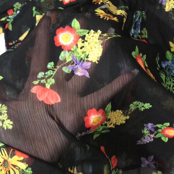 Torrid chiffon black floral blouse plus 3 - Picture 5 of 9